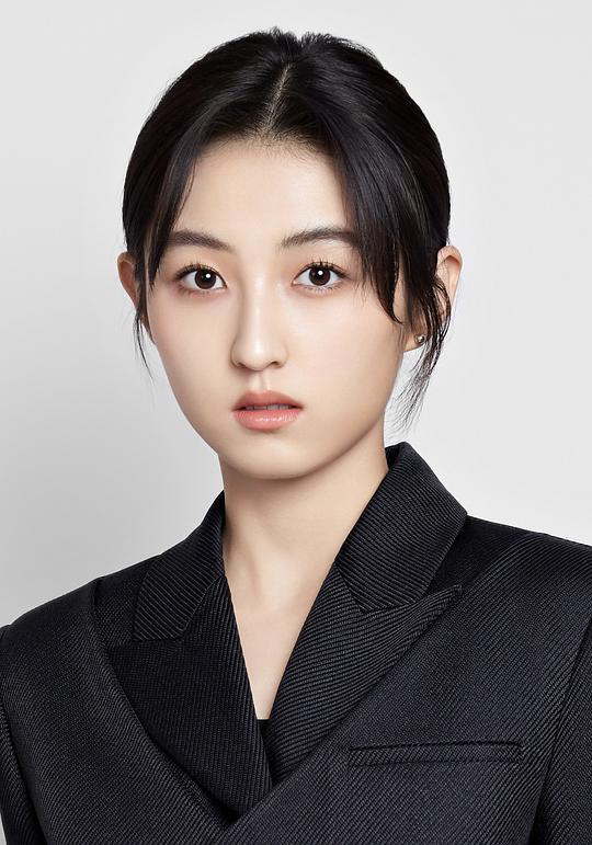 张子枫 Zifeng Zhang照片