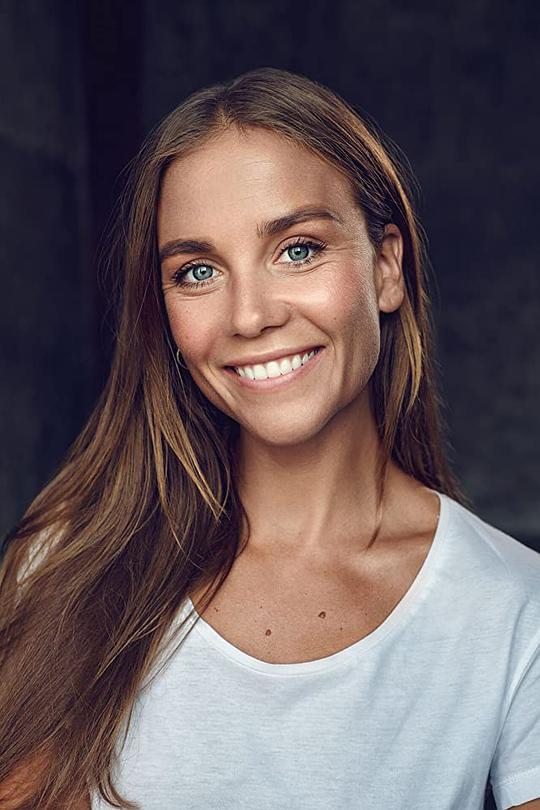 吉德雷·莫基利安妮特 Giedre Mockeliunaite照片