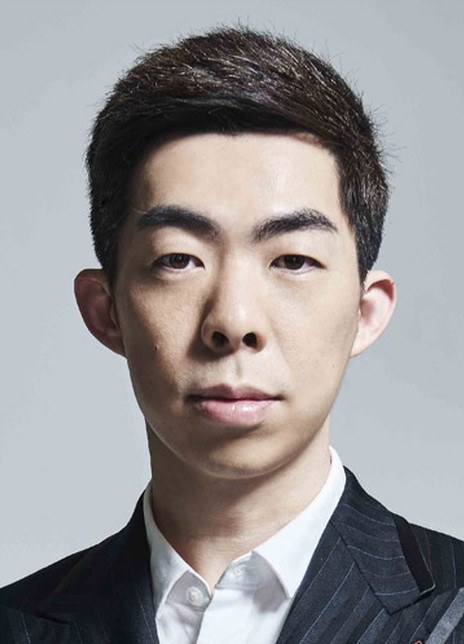 路阳 Yang Lu照片