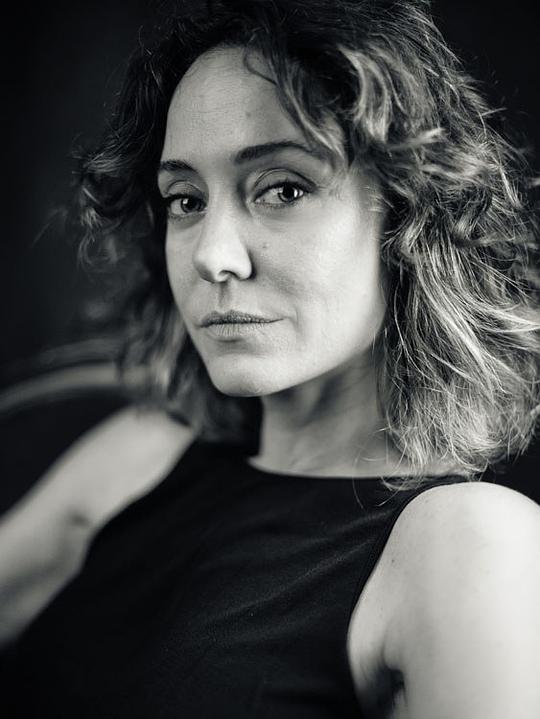 拉维尼亚·比亚吉 Lavinia Biagi照片