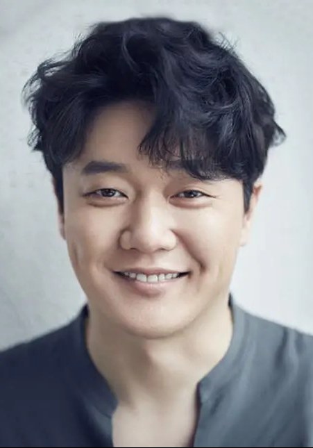 肖央 Yang Xiao照片