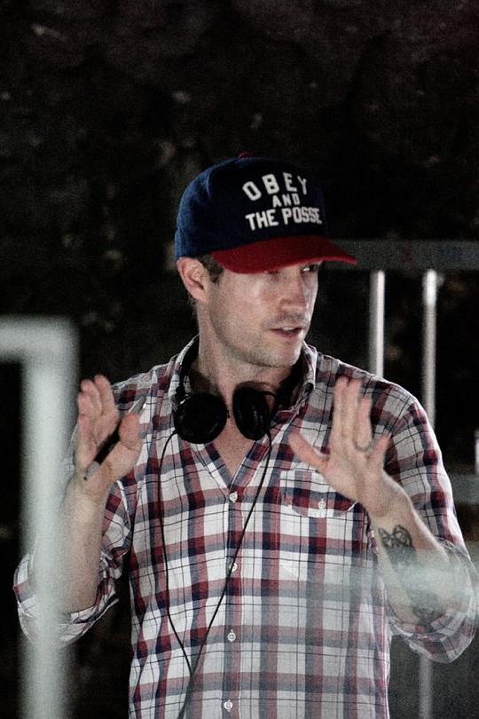 卡里·安德鲁斯 Kaare Andrews照片