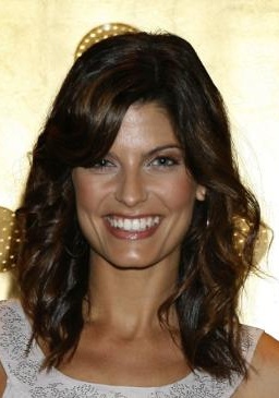 佐伊·文图拉 Zoe Ventoura照片