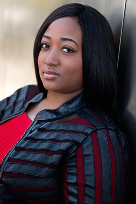 韦米蒂娅·埃拉恩 Vermyttya Erahn照片