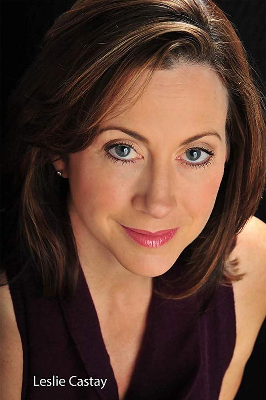 莱斯利·卡斯泰 Leslie Castay照片