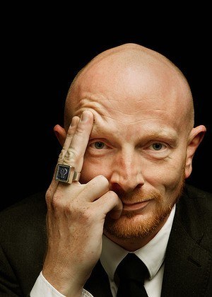 麦斯·布鲁格 Mads Brügger照片