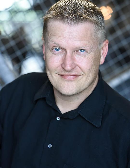 布莱恩·兰迪斯·福尔金斯 Brian Landis Folkins照片