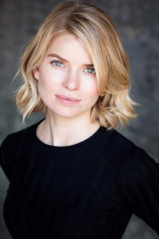 吉娜·布朗希尔 Gina Bramhill照片