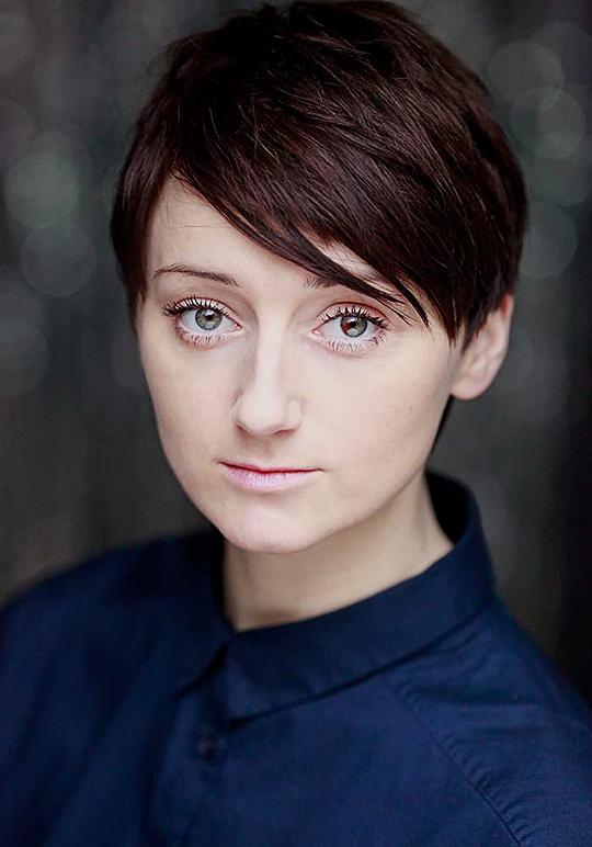 朱迪·麦克尼 Jodie McNee照片