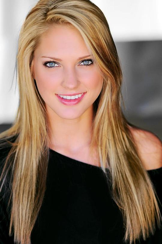 席亚拉·汉娜 Ciara Hanna照片