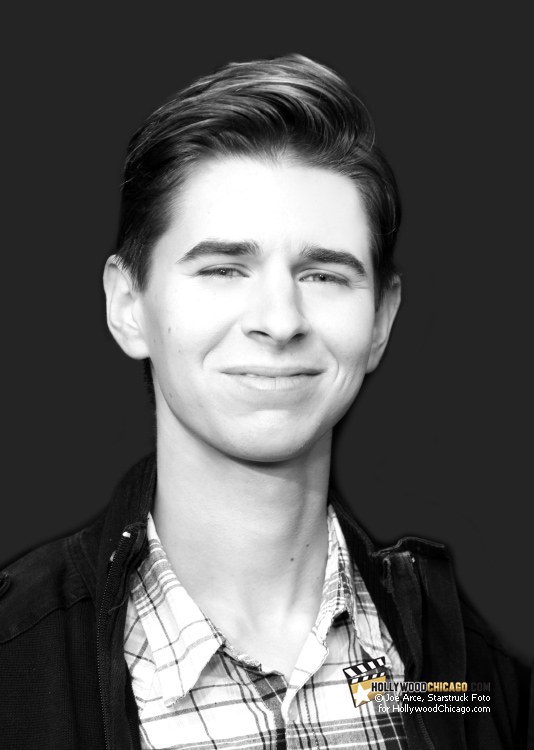 克里斯·罗夫因 Chris Lofing照片