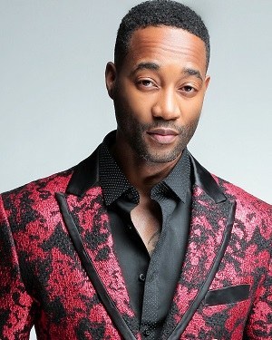 约翰斯·迈尔斯 Yohance Myles照片