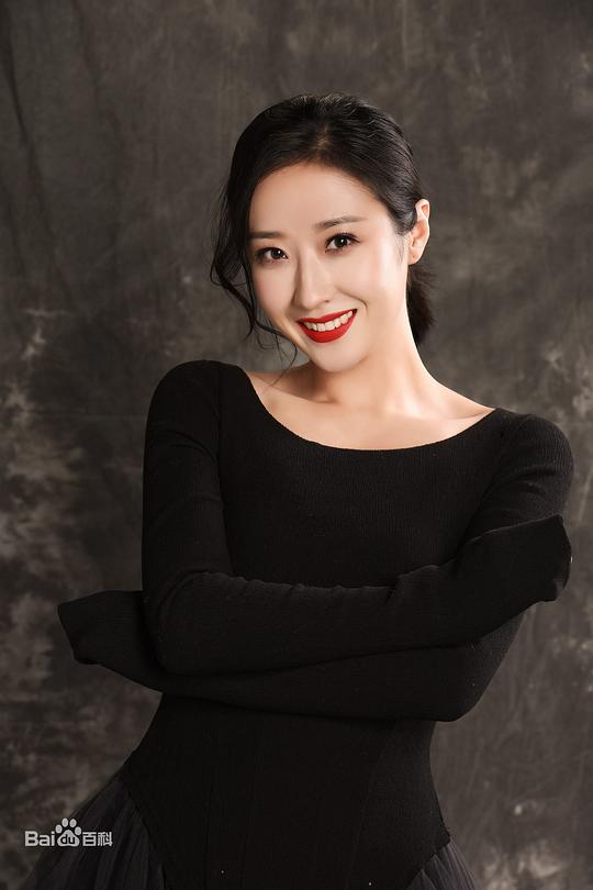 尹艺佳 Yijia Yin照片