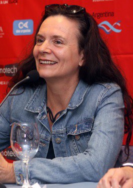 崔瑞丝·安娜 Threes Anna照片