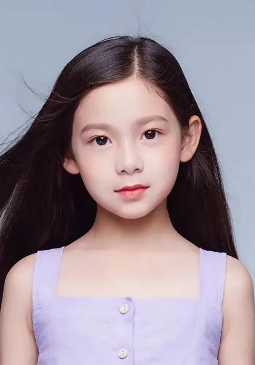 孙安琪 Anqi Sun照片