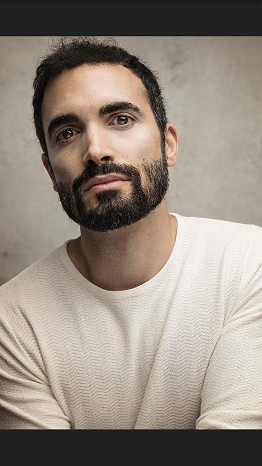 伊曼纽尔·科埃略 Emanuel Coelho照片