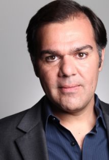 路德维格·曼努基连 Ludwig Manukian照片