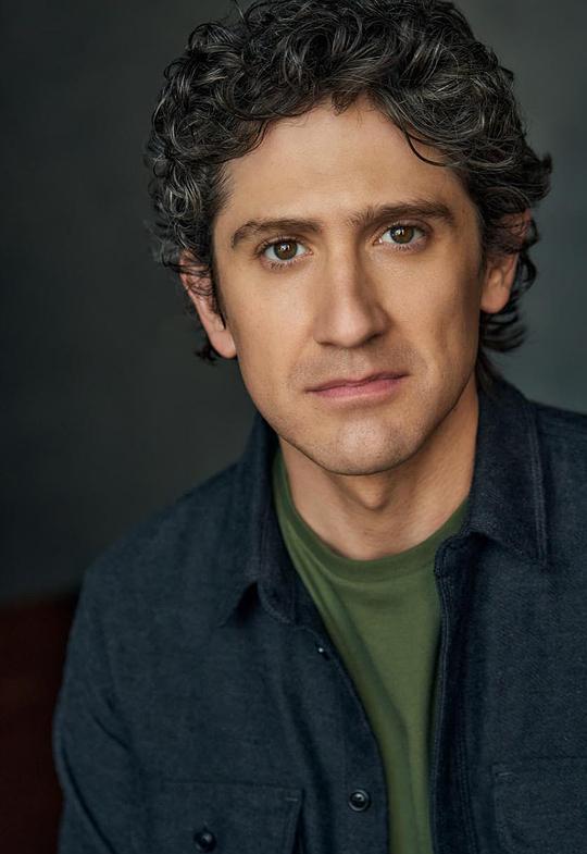 伊恩·阿尔达 Ian Alda照片