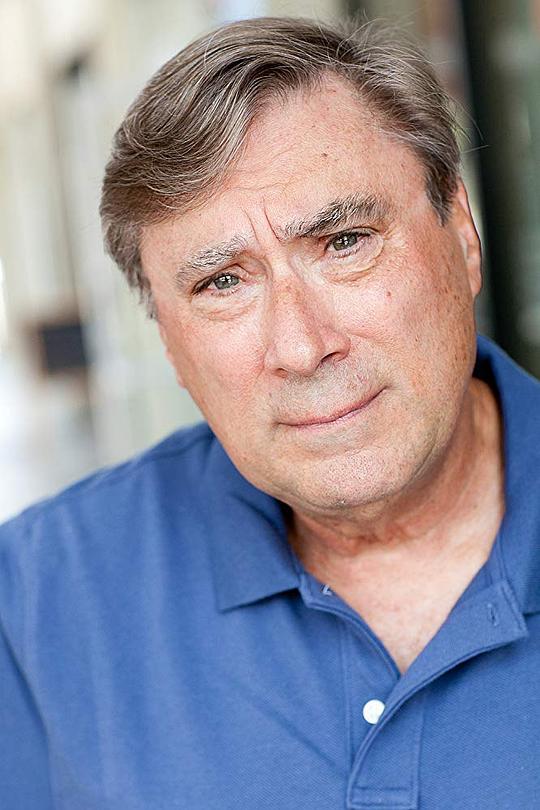 罗伯特·阿尔茨 Robert Artz照片