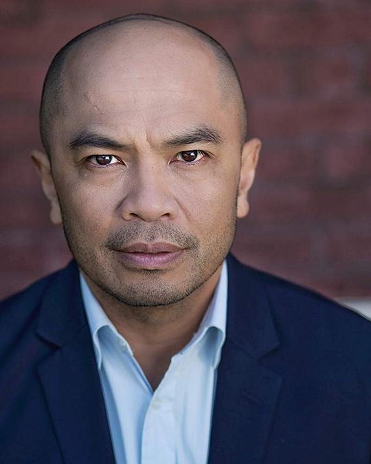 米格·马卡里奥 Mig Macario照片