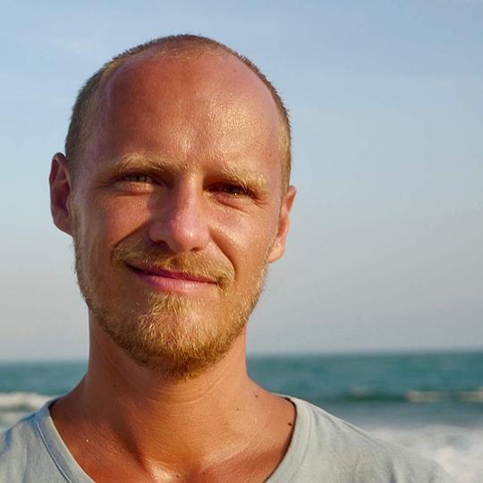 爱德华·华兹 Edward Watts照片