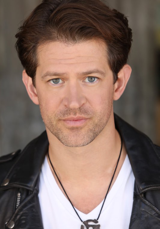 马修·C·弗林 Matthew C. Flynn照片