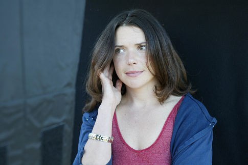 埃丽卡·比尼 Erica Beeney照片