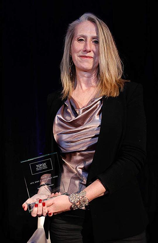 妮萨·哈迪曼 Neasa Hardiman照片