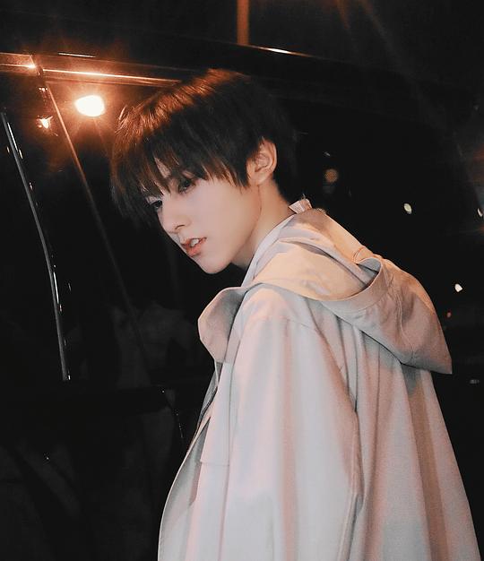 左林杰 Linjie Zuo照片