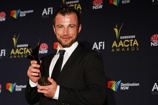 理查德·考索恩 Richard Cawthorne照片