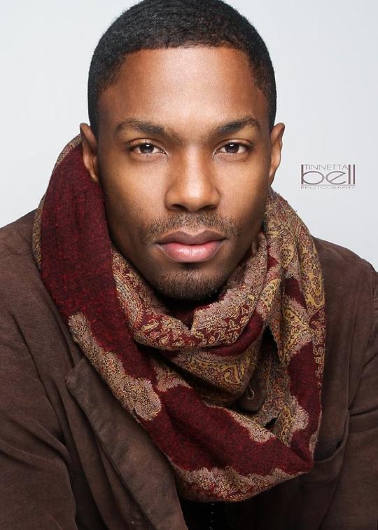 托比亚斯·特鲁维利昂 Tobias Truvillion照片