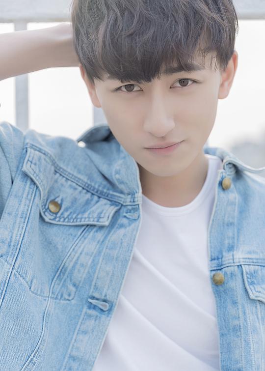 王康 Kang Wang照片