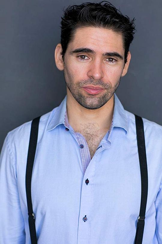 奥利弗·雷安 Oliver Rayon照片