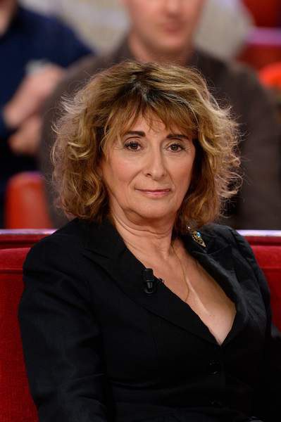 约西亚·斯托勒鲁 Josiane Stoléru照片