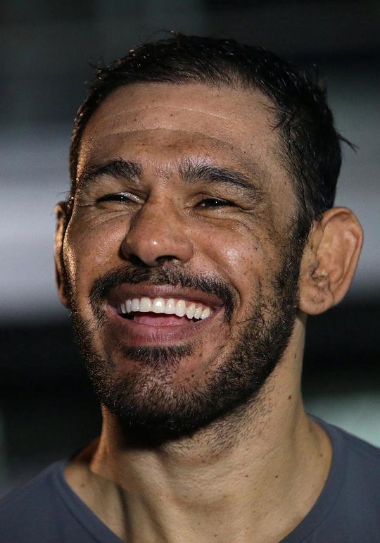 安东尼奥·罗格里奥·诺盖拉 Antonio Rogerio Nogueira照片