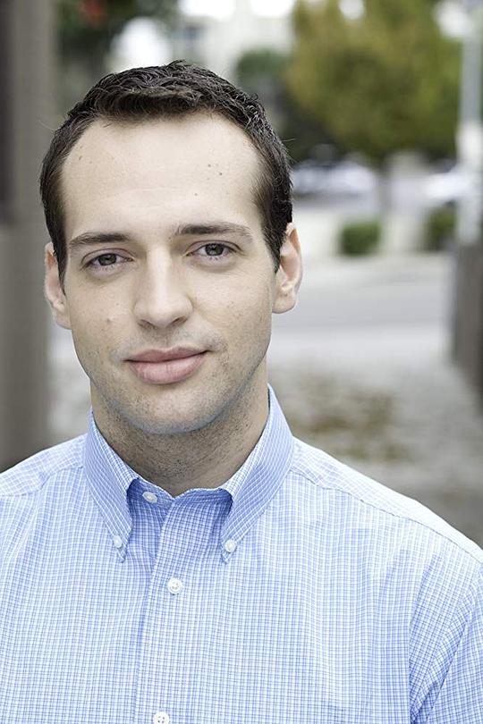 帕特里克·多诺霍 Patrick Donohue照片