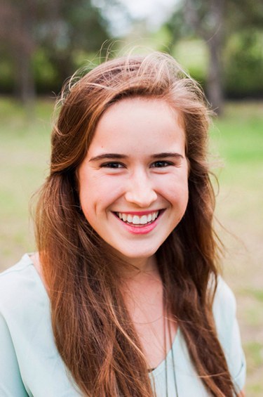 杰米·霍华德 Jamie Howard照片