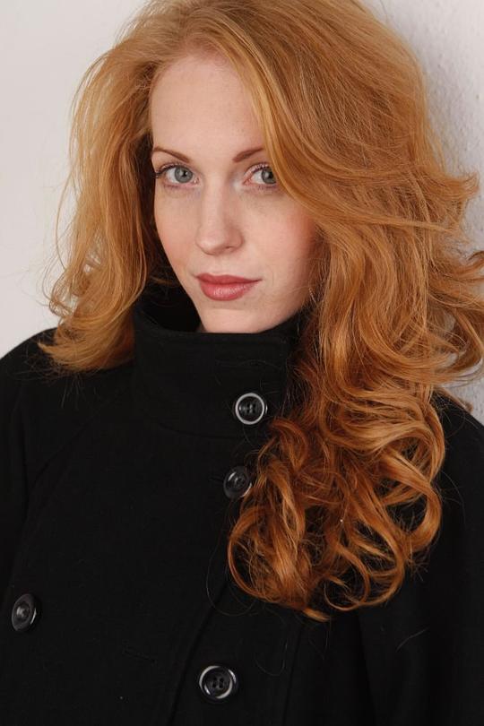 塔玛拉·若兰恩 Tamara Jolaine照片