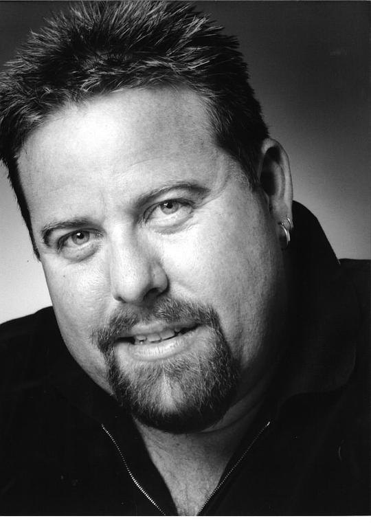 肖恩·雅克博森 Shane Jacobson照片