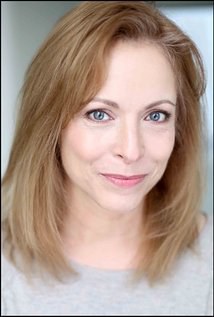 珍妮弗·恩斯卡特 Jennifer Enskat照片