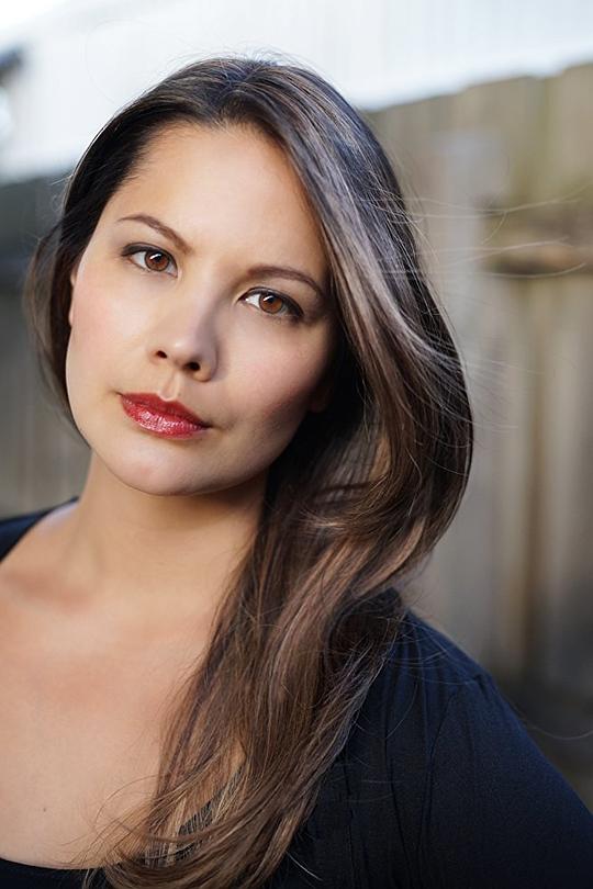 许明珠 Ming-Zhu Hii照片