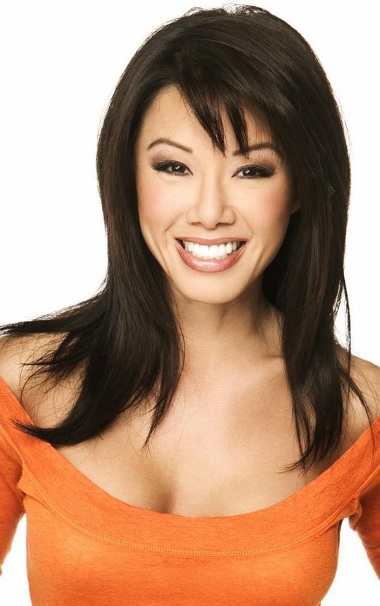 莎伦泰 Sharon Tay照片