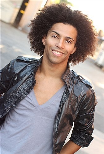 D·J·尚格拉·皮尔斯 D.J. 'Shangela' Pierce照片