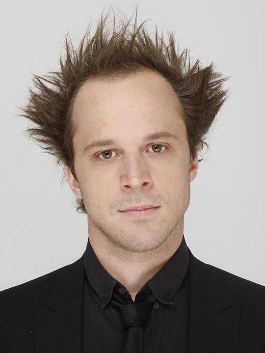 纪尧姆·达尔诺 Guillaume Darnault照片