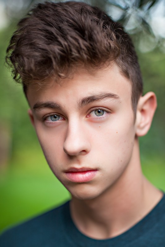 维尔·桑德里 Will Shadley照片