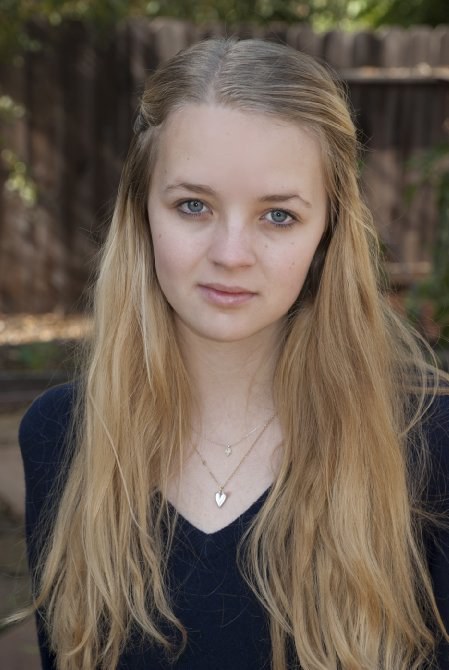 安娜·雅克贝-海伦 Anna Jacoby-Heron照片