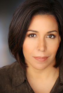 安娜·德拉·克鲁兹 Ana Dela Cruz照片