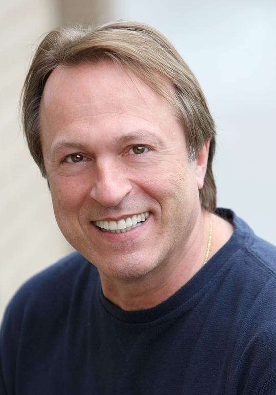 弗兰基·帕隆比 Frankie Palombi照片