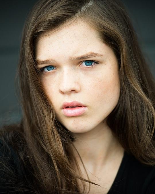 塞多纳·利 Sedona Legge照片