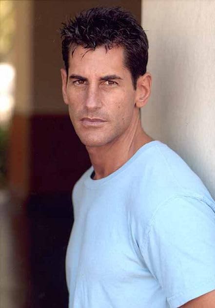 克里斯托弗·埃里克·鲁伊斯 Christopher Eric Ruiz照片